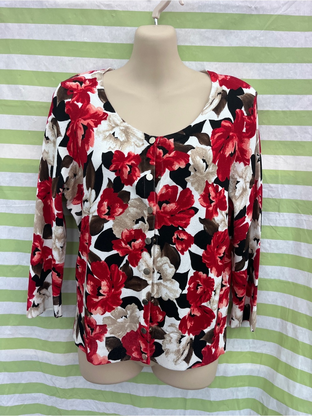 White House Black Market Red Floral Button-Front Top